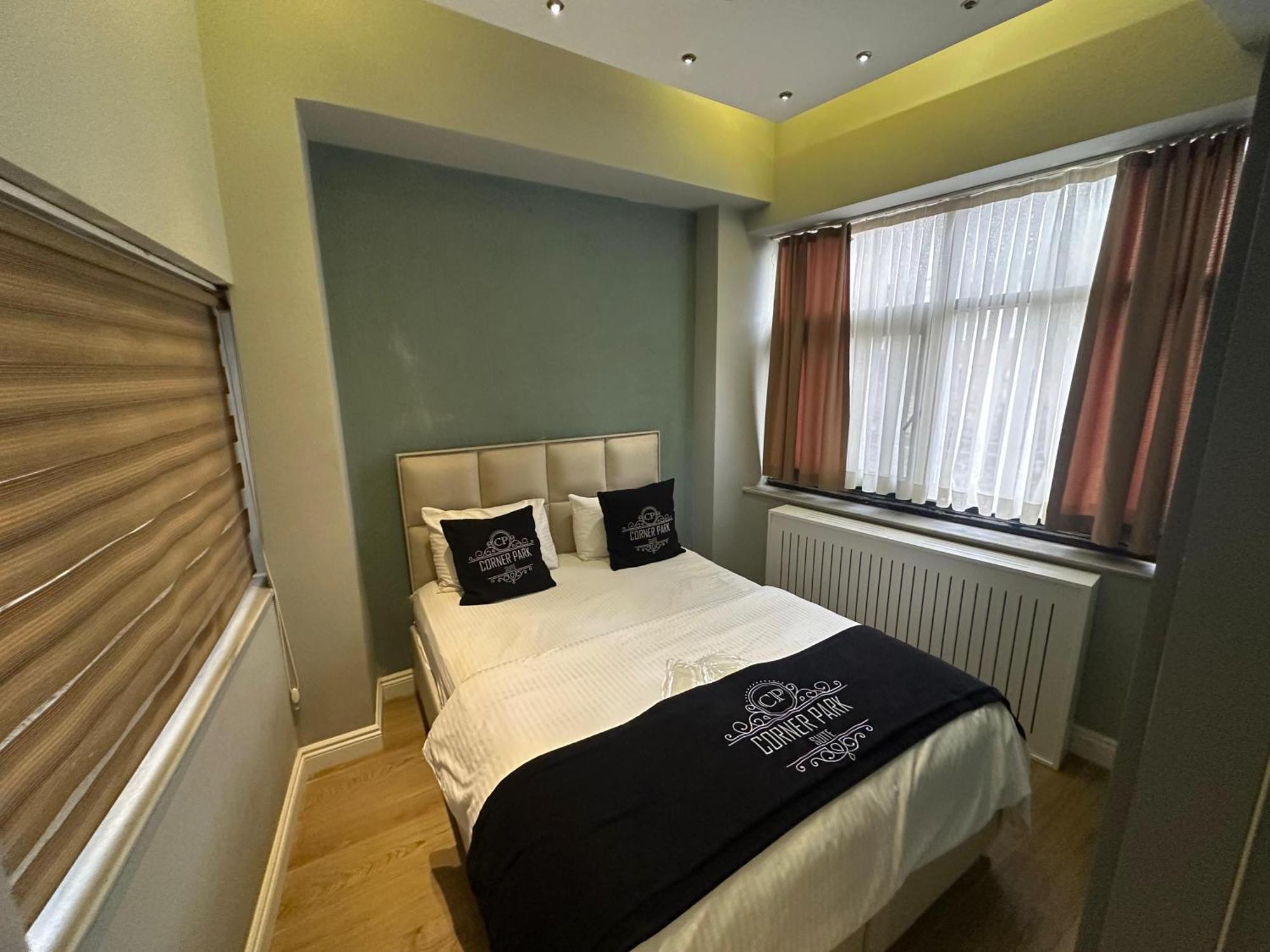 The Sisli Luxury Corner Suit Istanbul Exteriör bild